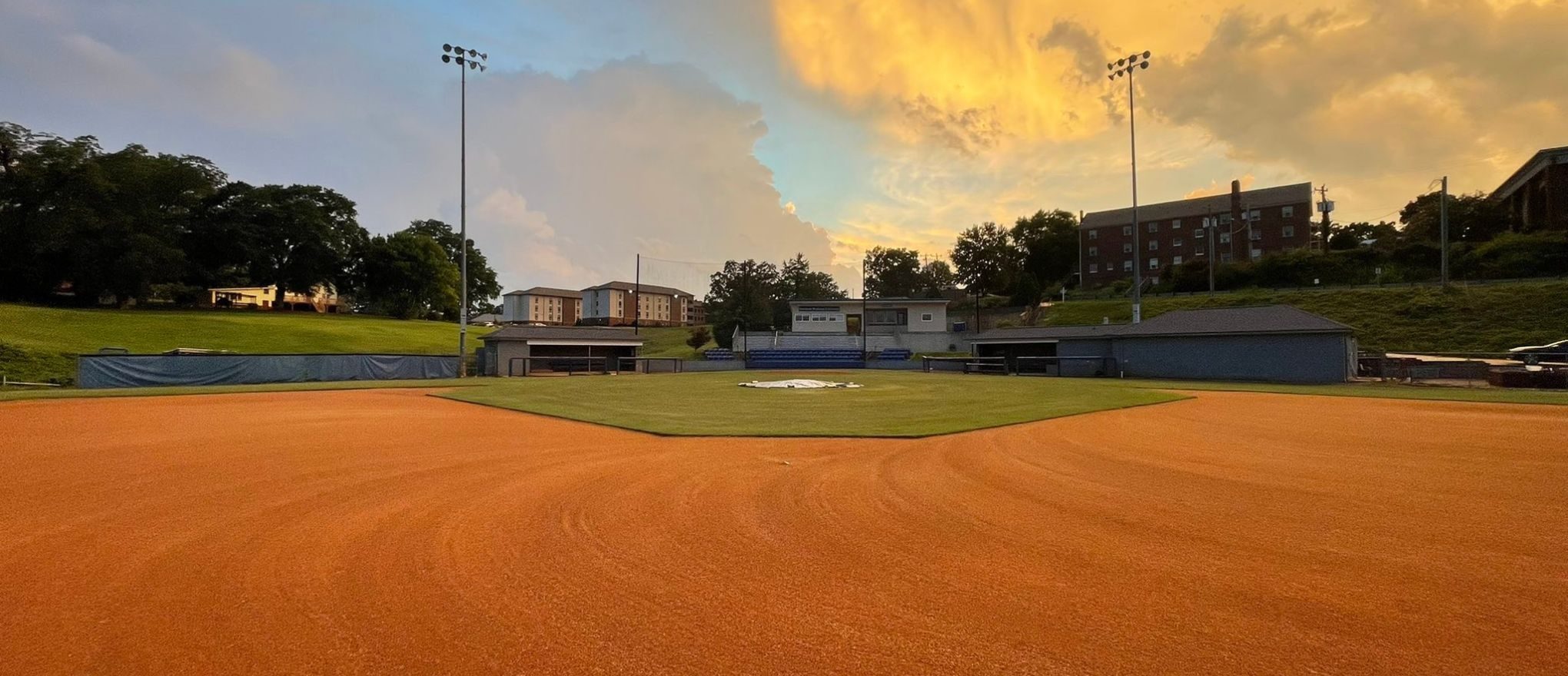 Southern Wesleyan Baseball camps